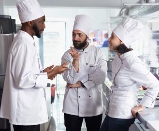9 dinâmicas de treinamento para equipes de restaurante