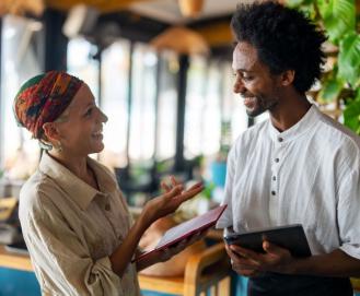 8 práticas para atendimento de excelência em restaurantes